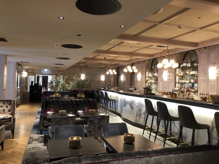 Interiør fra Britannia Hotel i Trondheim